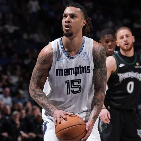 Brandon Clarke era ala-pivô do Memphis Grizzlies na NBA